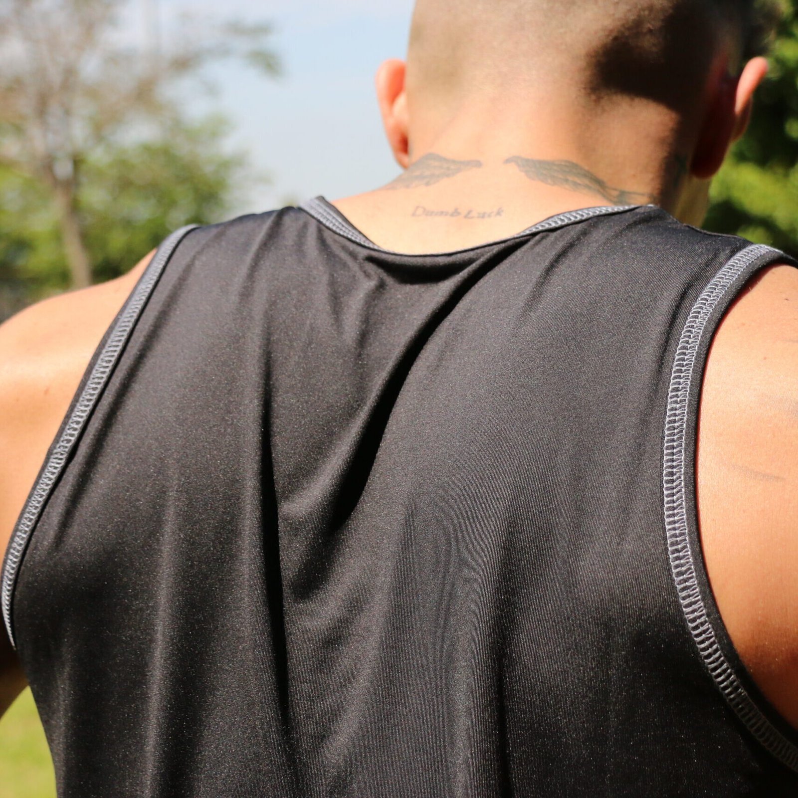 Musculosa microfibra Crossray.